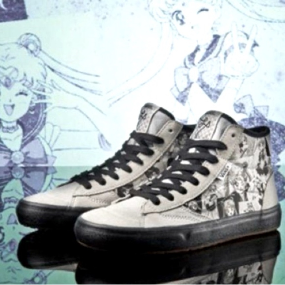 Vans The Lizzie Sneaker NWT x Sailor Moon